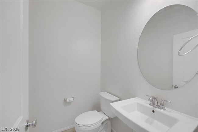 Building Photo - 2720 Alta Vista St