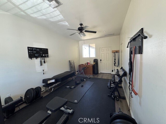 Building Photo - 21650 Skyhill Pl