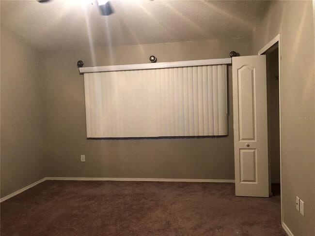 Building Photo - 2302 Lake Woodberry Cir