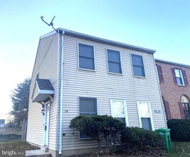 Building Photo - 2115 N Anvil Ln