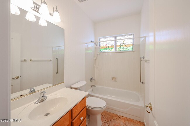 Building Photo - 17859 W Club Vista Dr