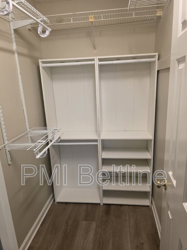 Building Photo - 2663 Arbor Glen Pl