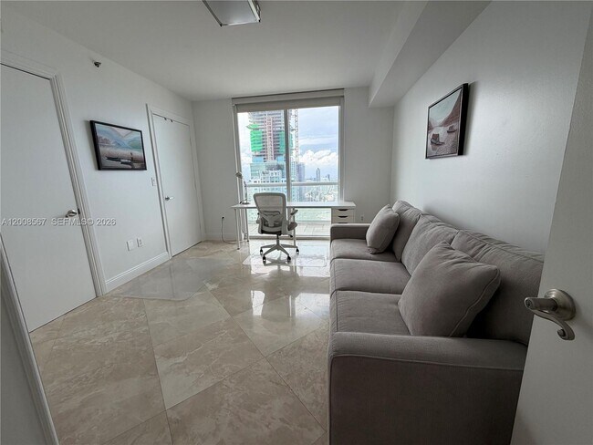 Building Photo - 50 Biscayne Blvd