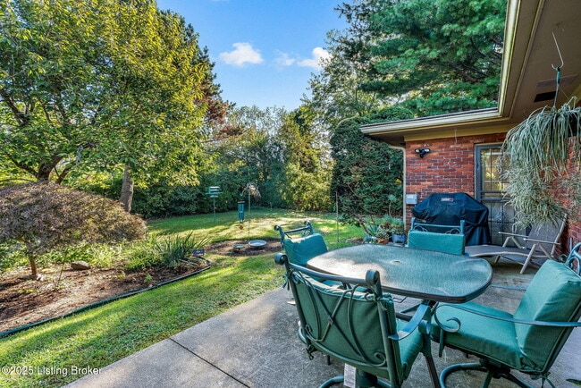 Building Photo - 1515 Vivian Ln