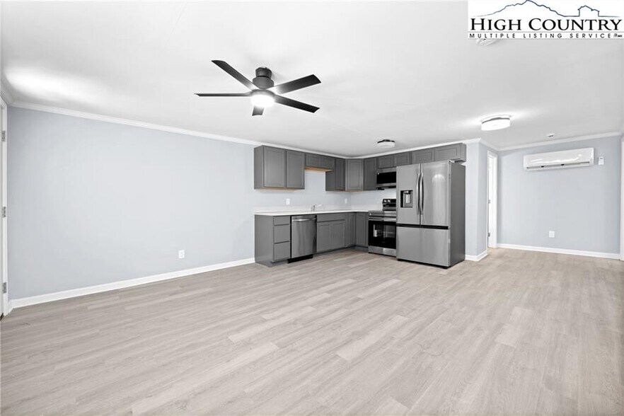 Building Photo - 1175 Bamboo Rd