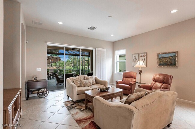 Building Photo - 3640 Lakeview Isle Ct