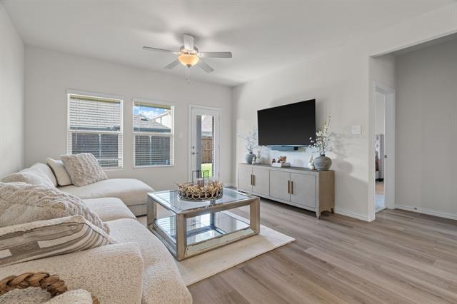 Building Photo - 403 Cottage Wood Dr