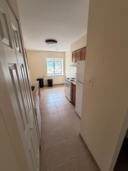 Building Photo - 252 Kips Ct