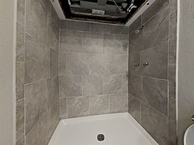 Building Photo - 17151 Ranch Country Rd