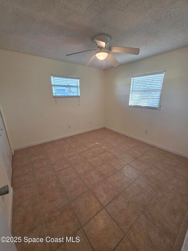 Building Photo - 2615 St Michel Ave