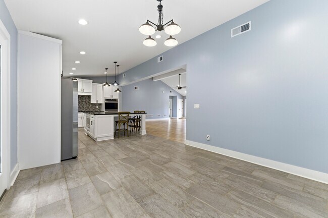 Building Photo - 103 Berkeley Rd