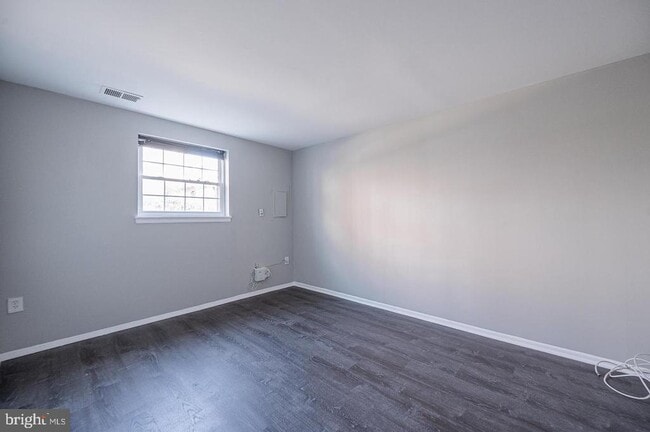 Building Photo - 10716 Cordage Walk