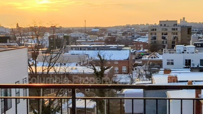 Building Photo - 3552 Warder St NW