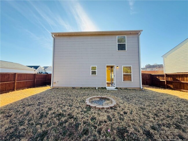 Building Photo - 522 Jernigan St