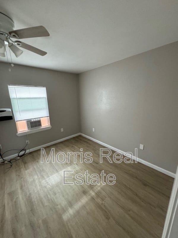 Building Photo - 201 W Green Ave