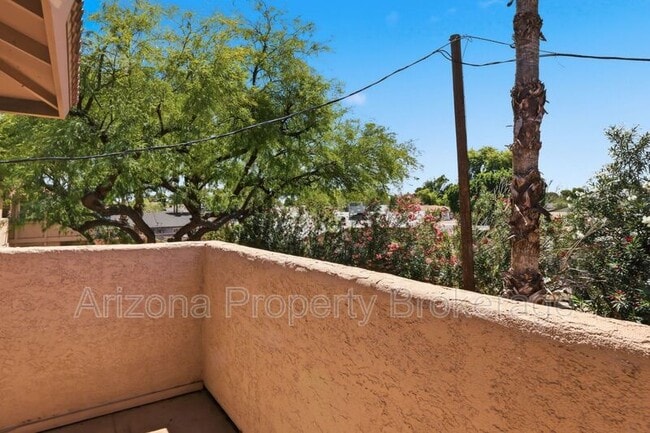 Building Photo - 607 W Rio Salado Pkwy