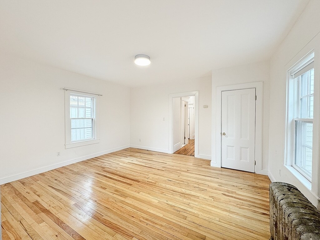 Building Photo - 269 Lamartine St