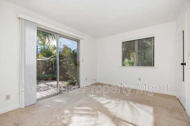 Building Photo - 754 Del Riego Ave