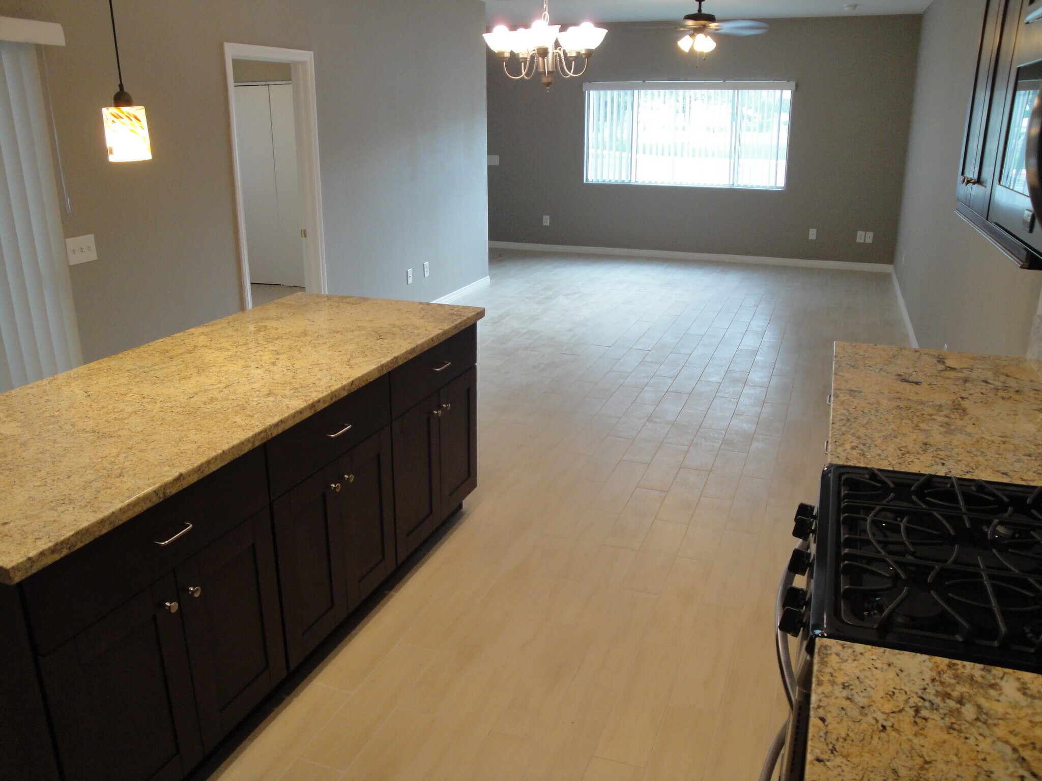 Building Photo - 28160 Landau Blvd