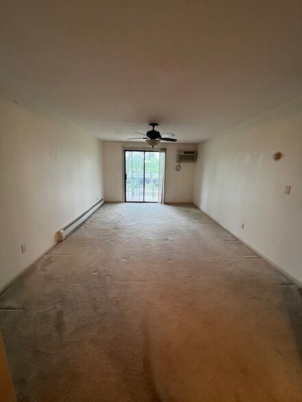 Primary Photo - 655 W Lowell Ave
