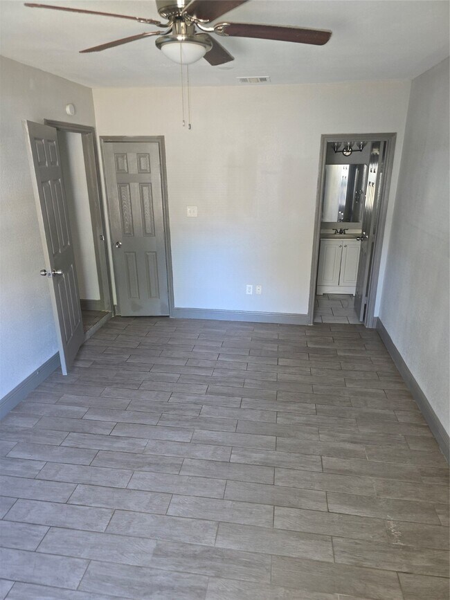 Building Photo - 3308 Sophie Ann Dr