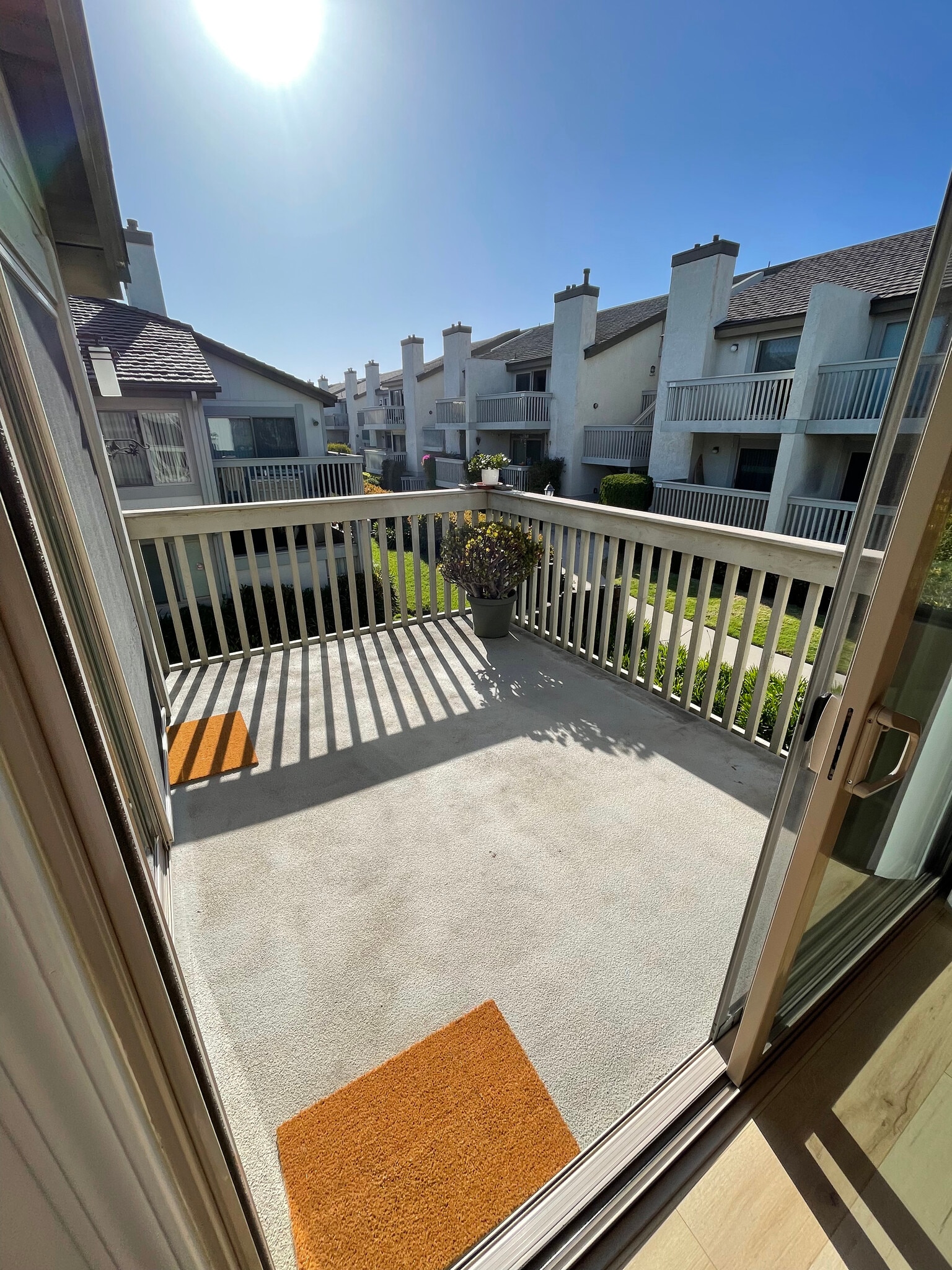 Patio / Balcony - 3029 Harbor Blvd