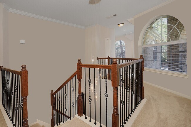 Building Photo - 138 Oriel Oaks Cir