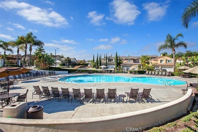 Building Photo - 27901 Glenfield Cir