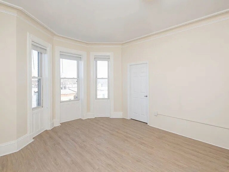 Building Photo - 109 North St