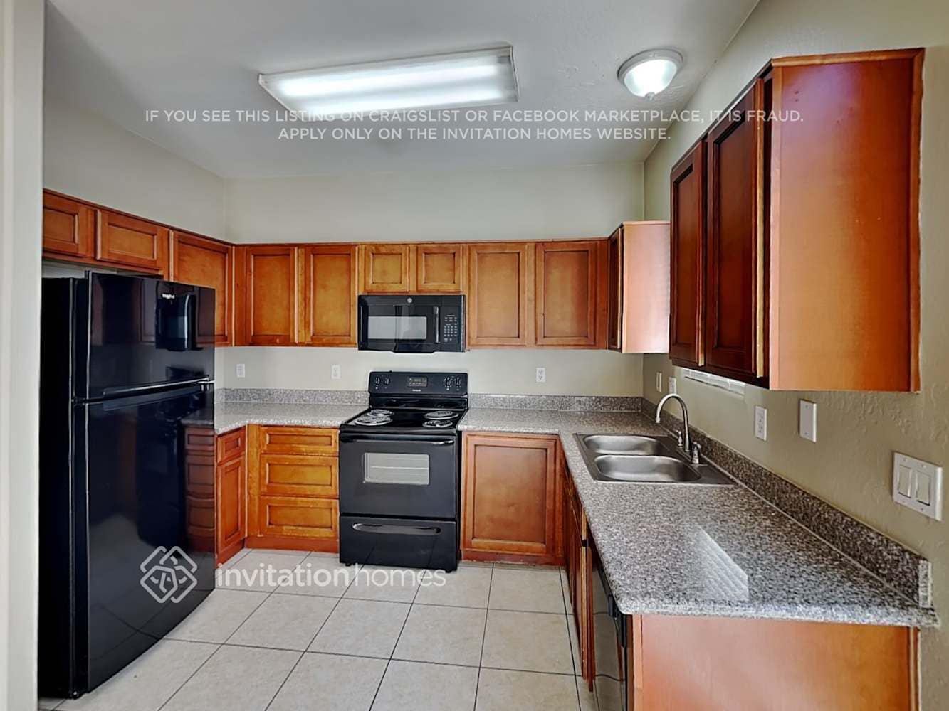 Building Photo - 424 N 66th Ave