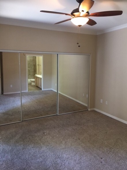 Master large closet - 15050 N Thompson Peak Pkwy