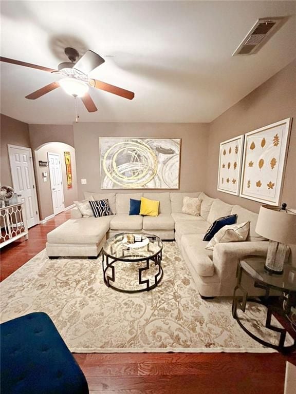 Building Photo - 2708 Beynon Ln NE