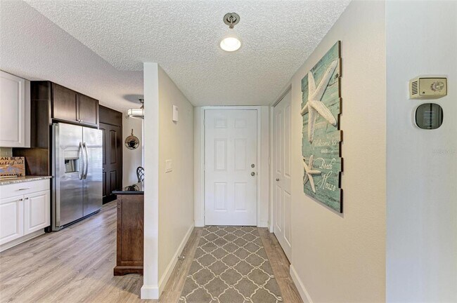 Building Photo - 4480 Fairways Blvd