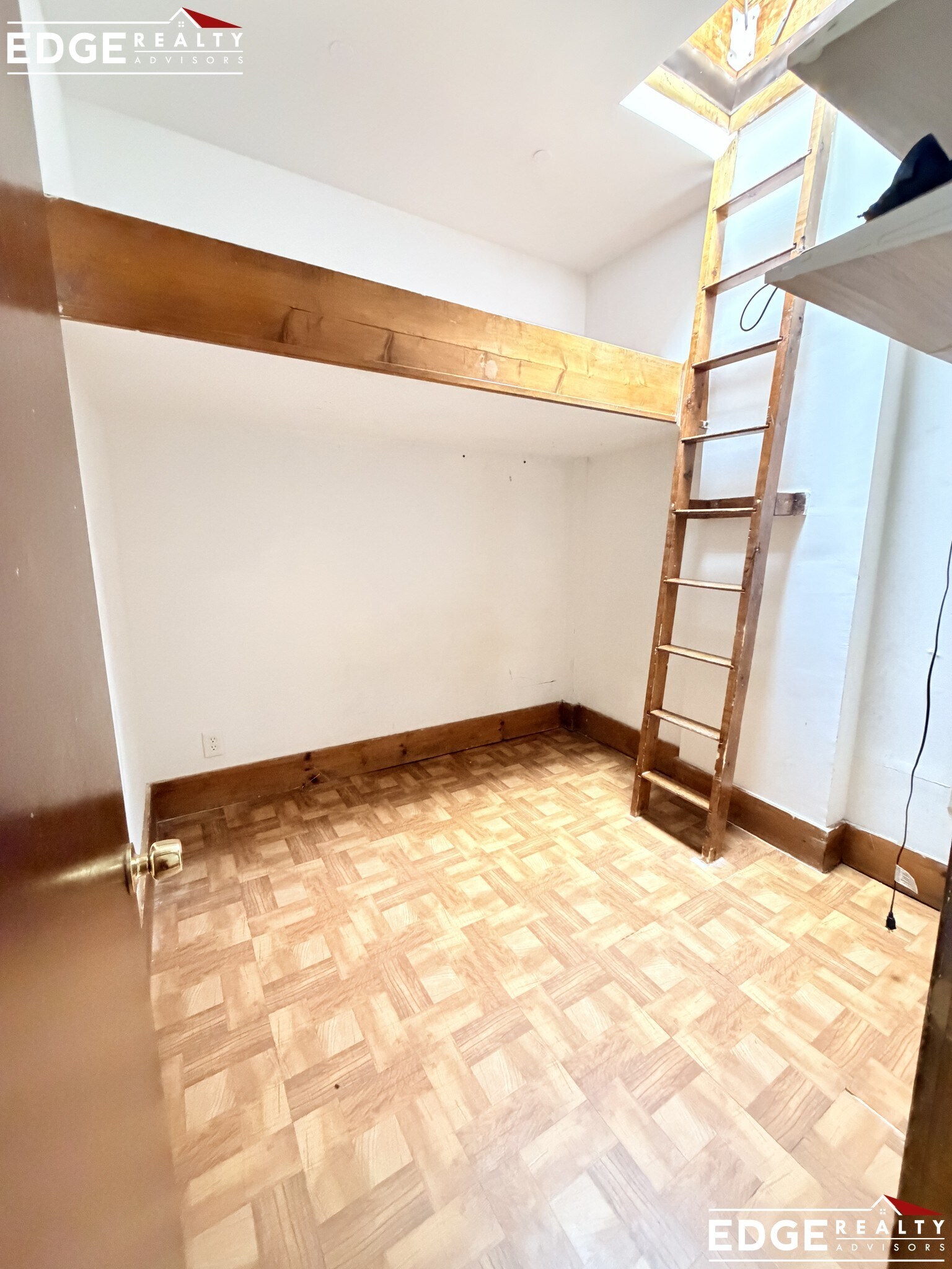 Building Photo - 17 Aberdeen St