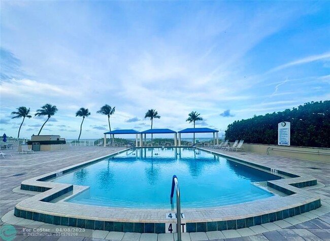 Building Photo - 2000 S Ocean Blvd
