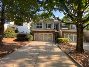 Building Photo - 2875 Cross Creek Dr