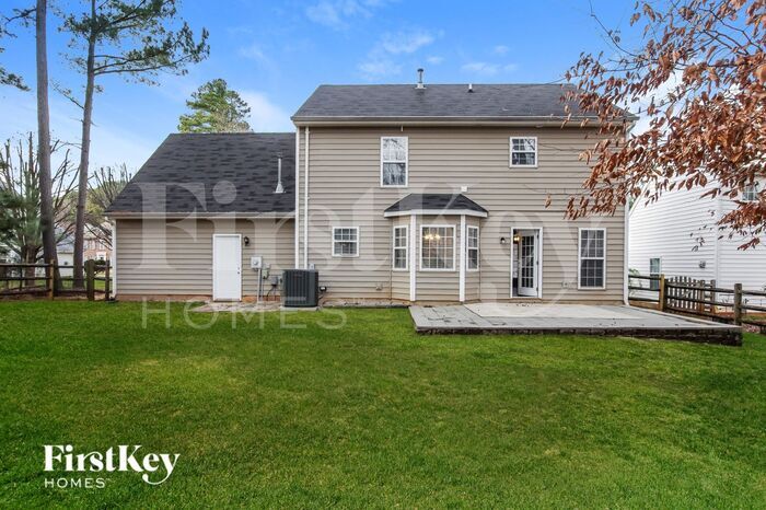Building Photo - 6214 Forest Pond Dr