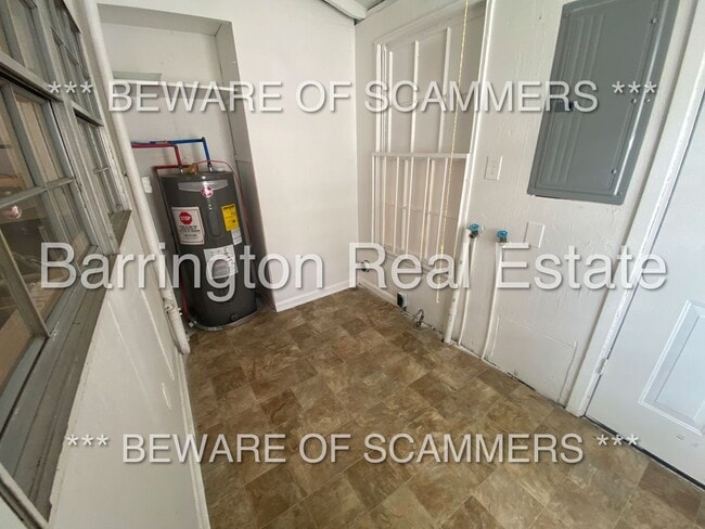 Building Photo - Birmingham/Woodlawn