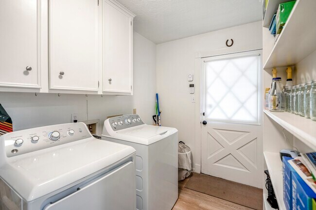 Building Photo - 15347 Conroe Dr