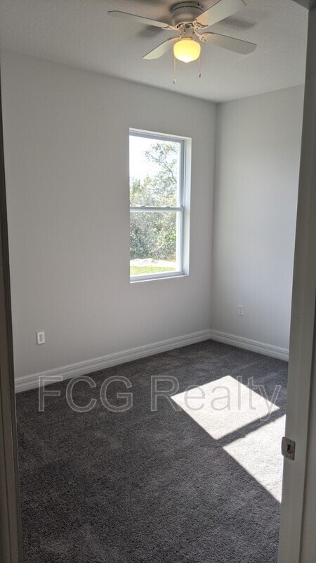 Building Photo - 48 Orchid Ln