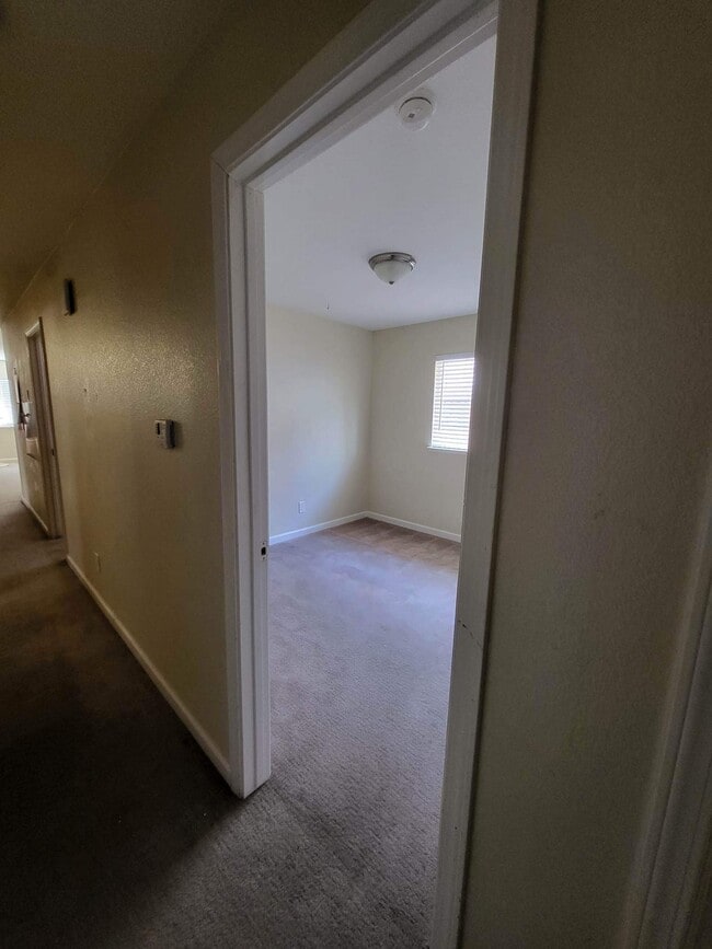 Building Photo - 966 Port Ashton Ct