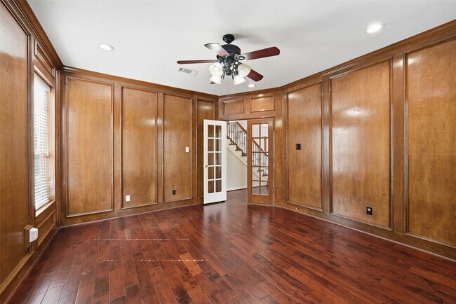 Building Photo - 4003 Bountiful Crest Ln