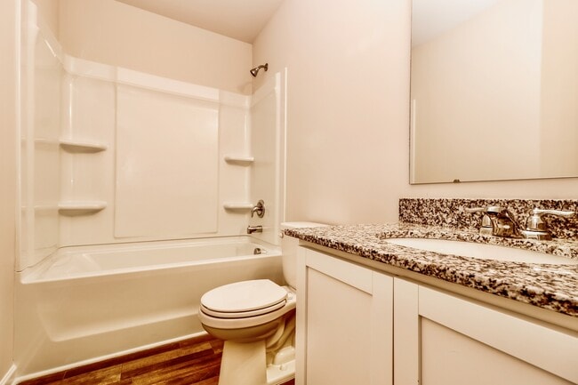 Building Photo - 2 Island Breeze Ln