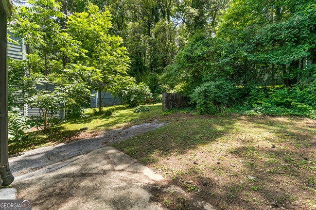 Building Photo - 1472 North Avenue NW