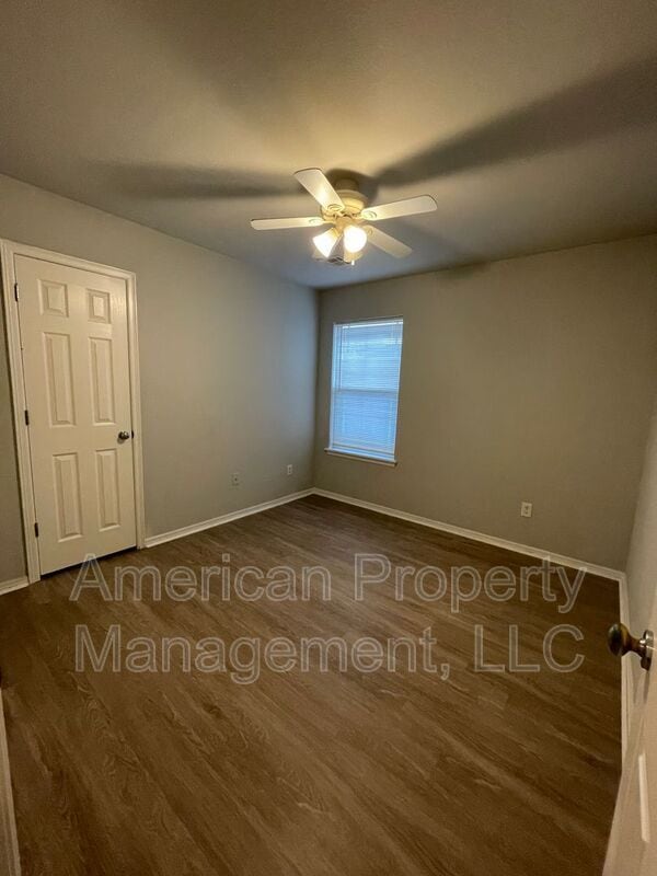 Building Photo - 11108 N 143rd E Ave