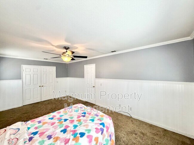 Building Photo - 37168 Santa Rosa Glen Dr