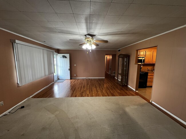 Building Photo - 7307 Ethan Allen Way