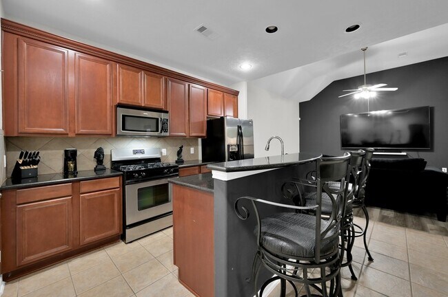 Building Photo - 3607 Cedar Flats Ln