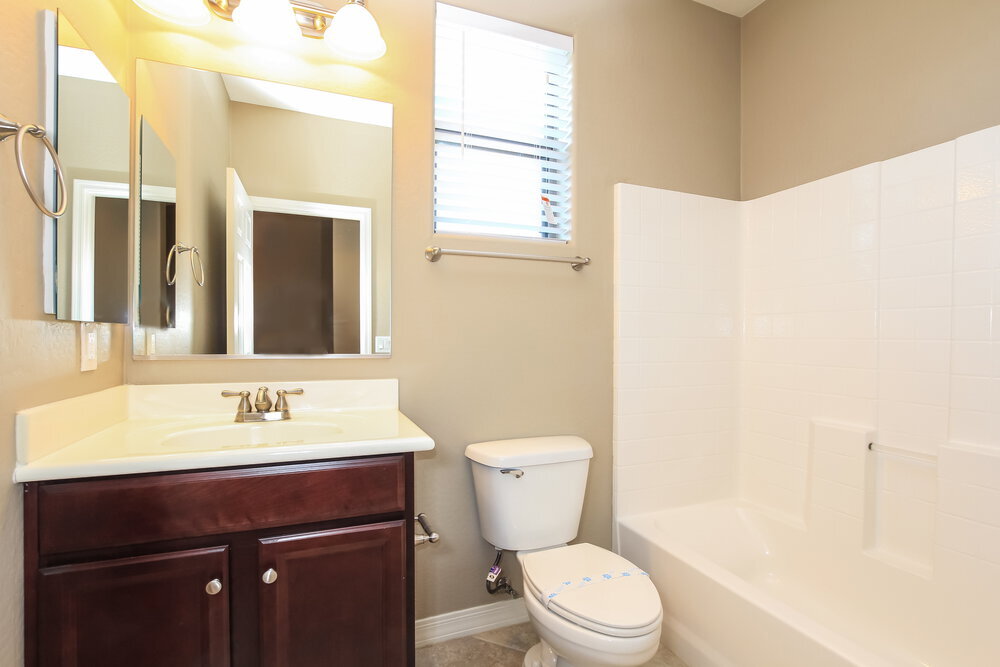 Building Photo - 2534 W Beverly Rd.