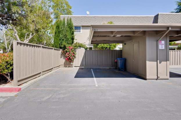 Building Photo - 211 Pecan Grove Ct